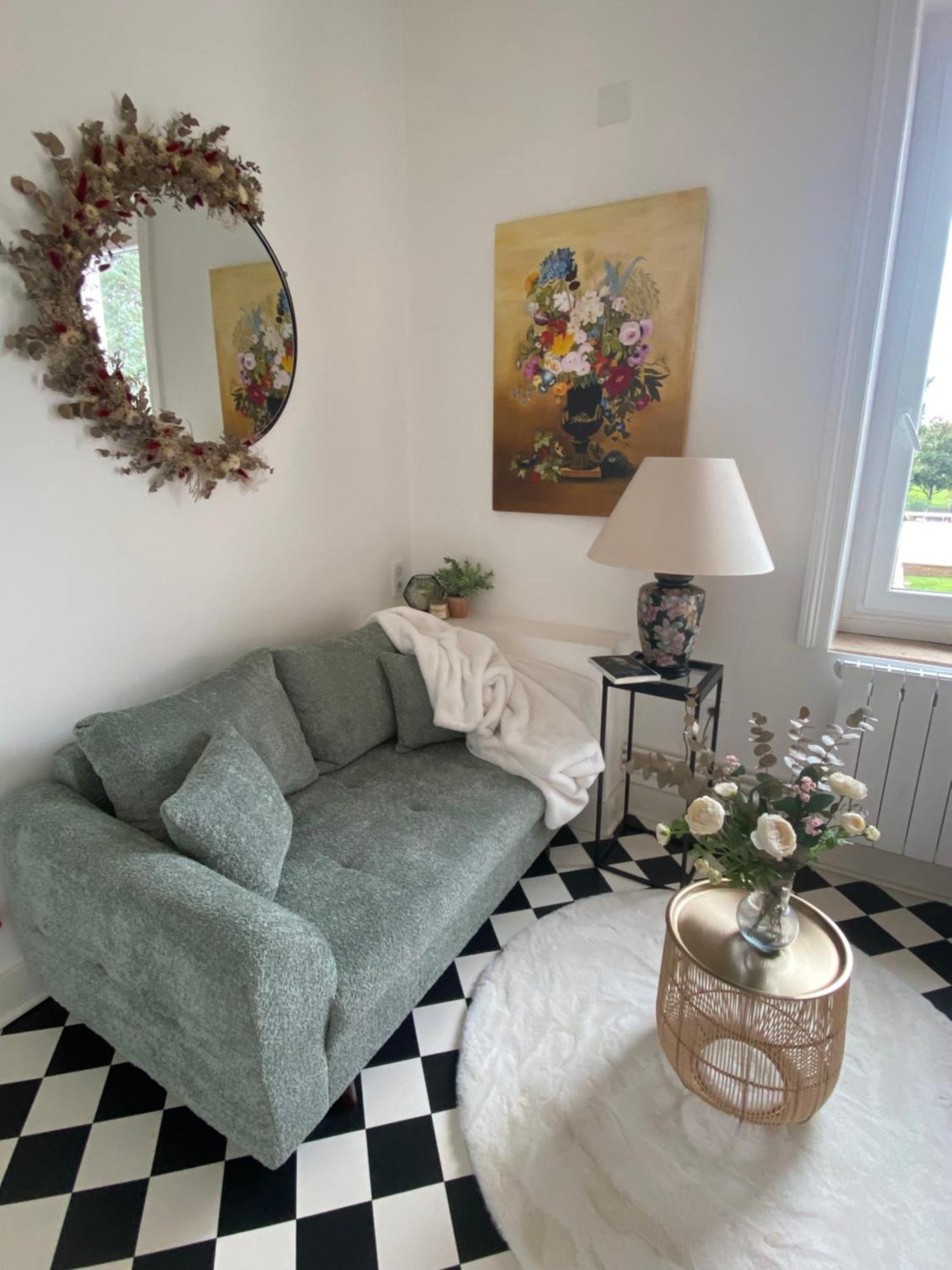 B&B Insolite Entre Lyon Et Aeroport Pusignan Ngoại thất bức ảnh