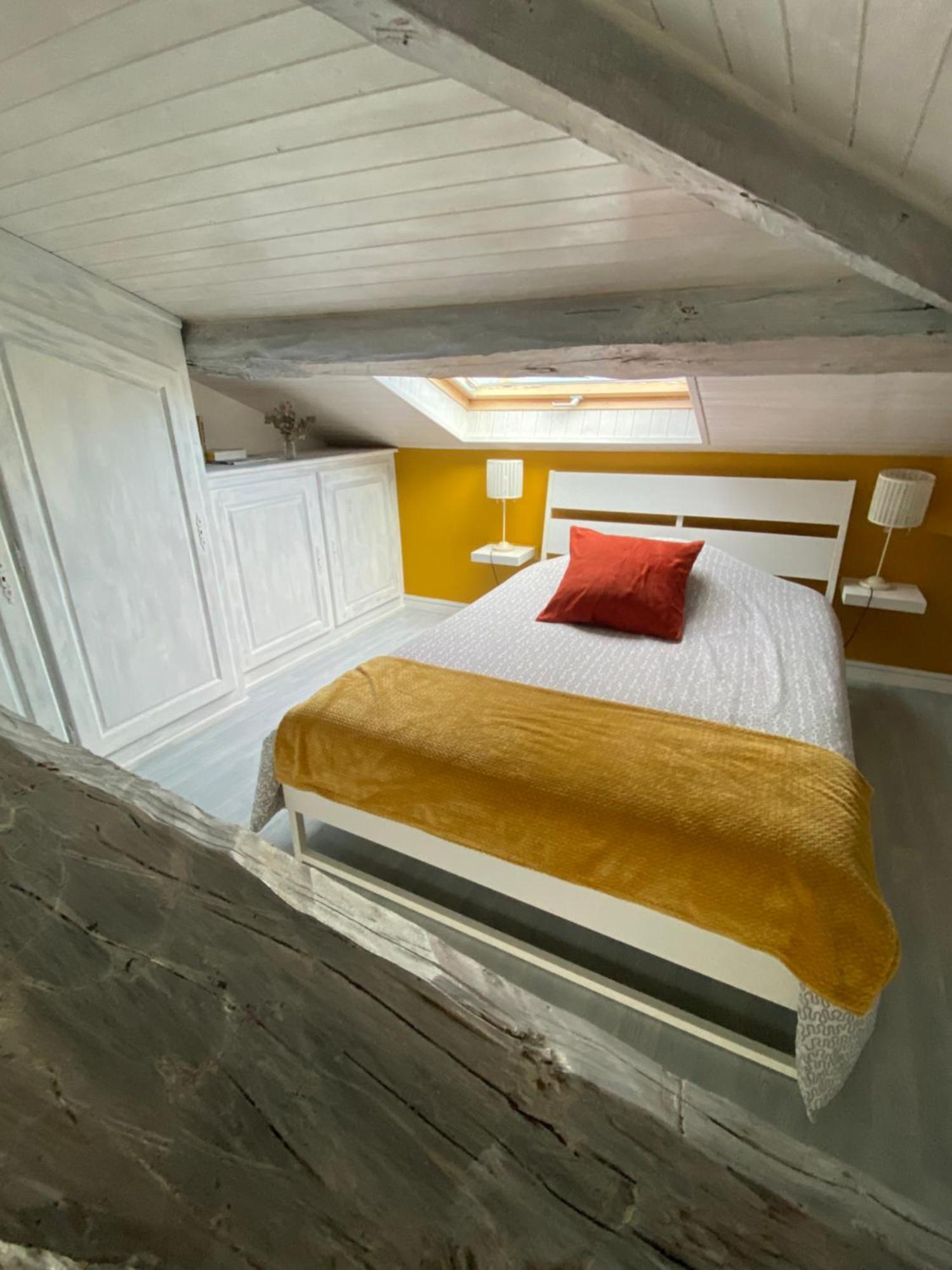 B&B Insolite Entre Lyon Et Aeroport Pusignan Ngoại thất bức ảnh